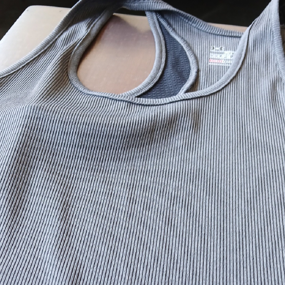 LG Gray Ribbed Sports Bra - Picture 2 of 5